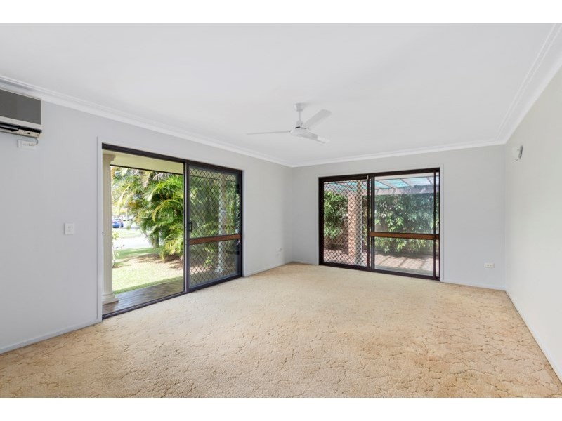 2 Nangana Street, Tugun QLD 4224