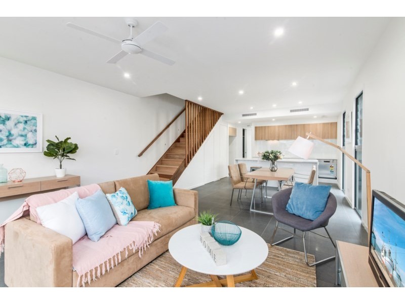 2/48 Palm Beach Avenue, Palm Beach QLD 4221