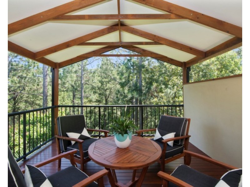 7 Bindoon Close, Elanora QLD 4221