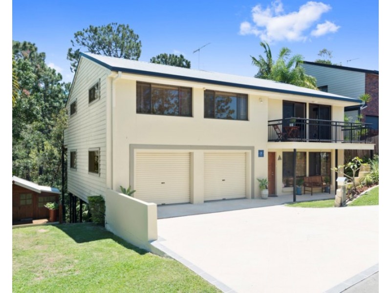 7 Bindoon Close, Elanora QLD 4221
