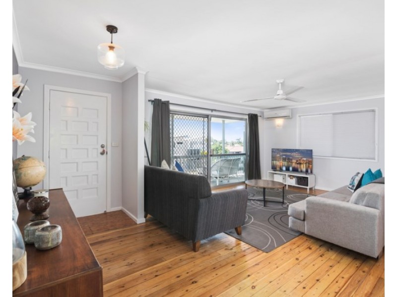 175 Mallawa Drive, Palm Beach QLD 4221