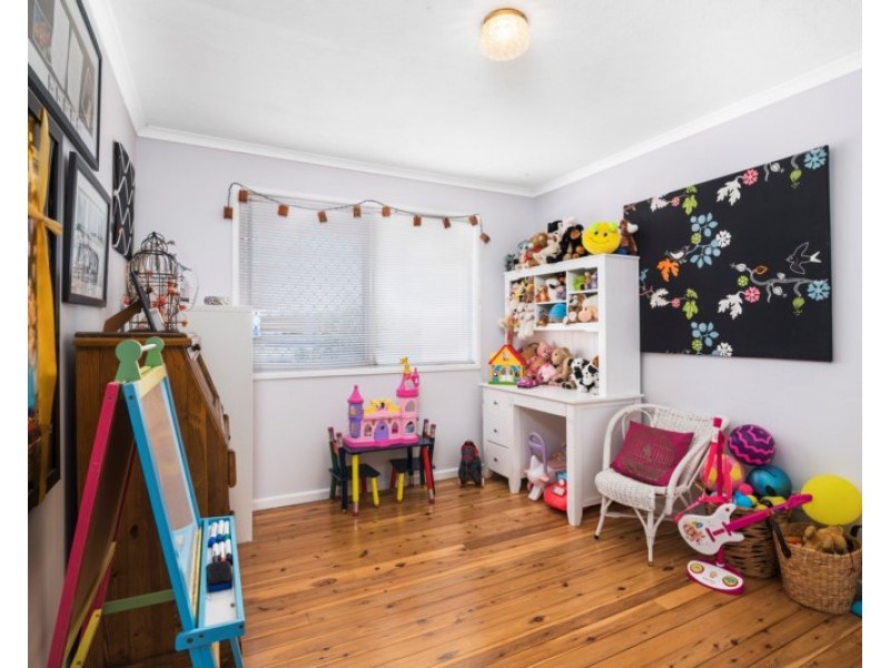 175 Mallawa Drive, Palm Beach QLD 4221