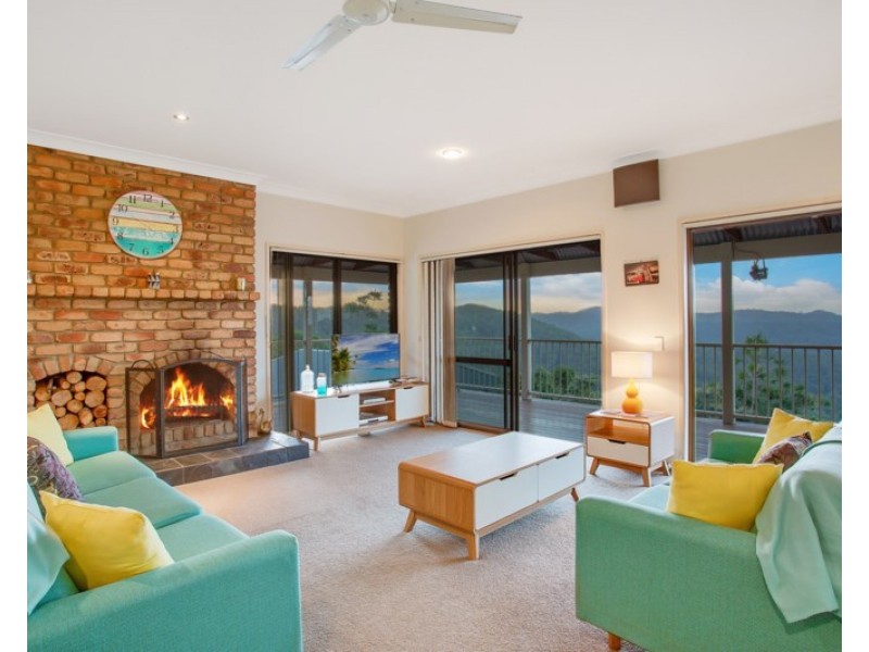 620 Trees Road, Tallebudgera QLD 4228