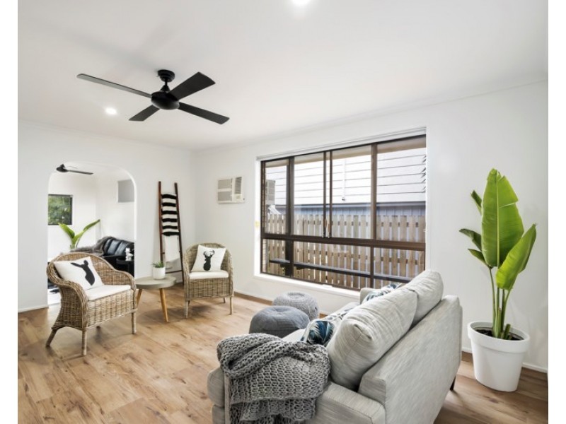 16 Boundary Street, Currumbin Waters QLD 4223