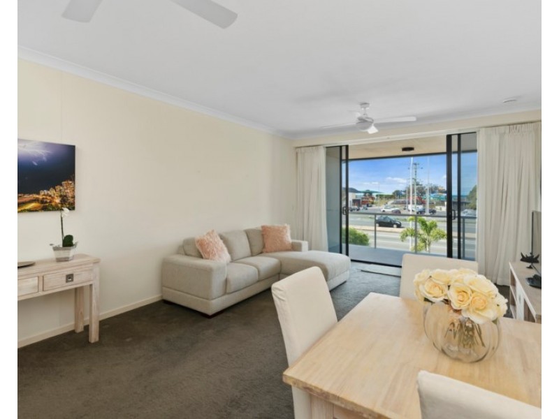 5/2 Tallebudgera Drive, Palm Beach QLD 4221