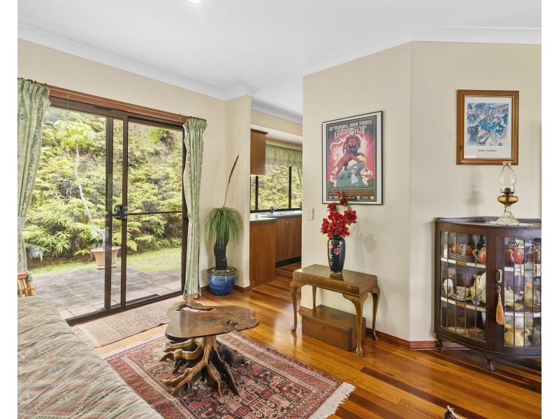 6 Fresco Court, Tallebudgera Valley QLD 4228