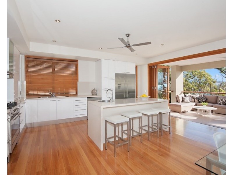 2 Duringan Street, Currumbin QLD 4223