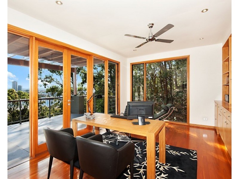 2 Duringan Street, Currumbin QLD 4223