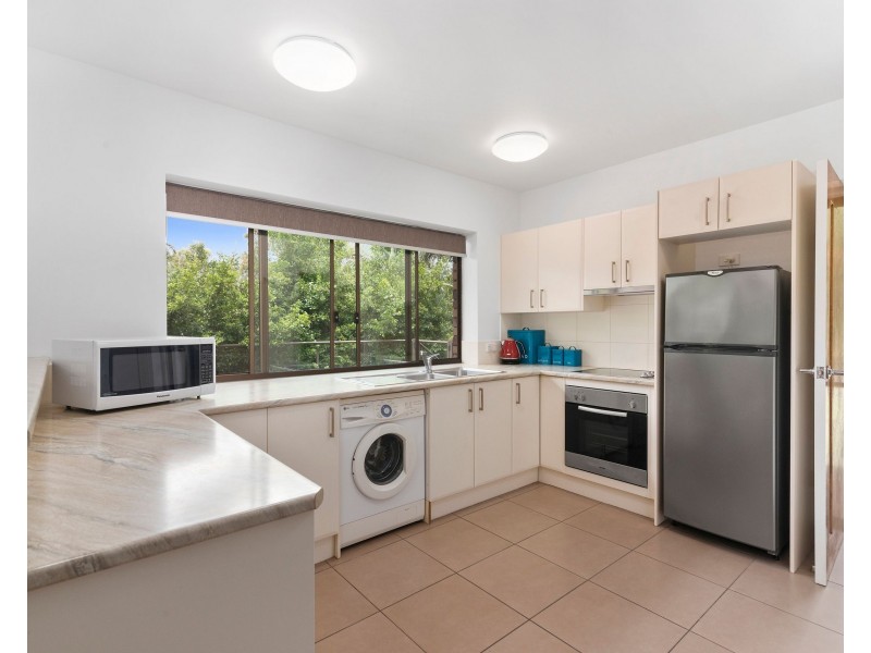 208 Tierney Drive, Currumbin Waters QLD 4223