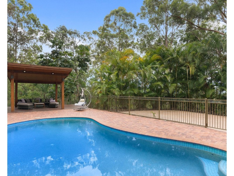 208 Tierney Drive, Currumbin Waters QLD 4223