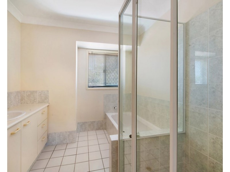 1/39 Toolona Street, Tugun QLD 4224