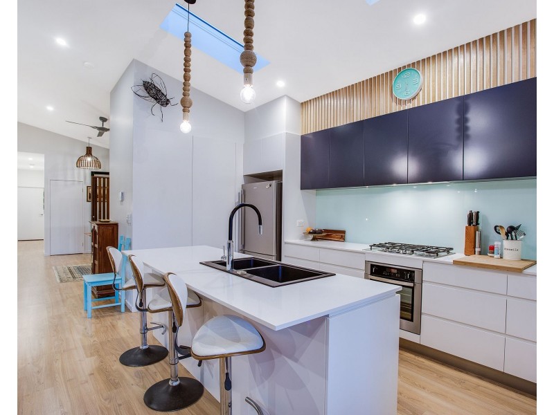 48 Second Avenue, Palm Beach QLD 4221