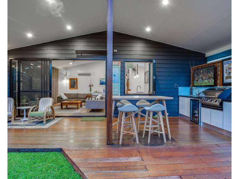 48 Second Avenue, Palm Beach QLD 4221