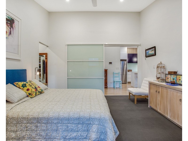 48 Second Avenue, Palm Beach QLD 4221