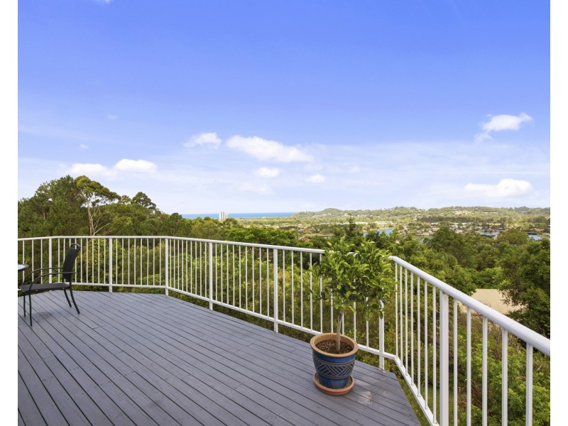 76 Doubleview Drive, Elanora QLD 4221
