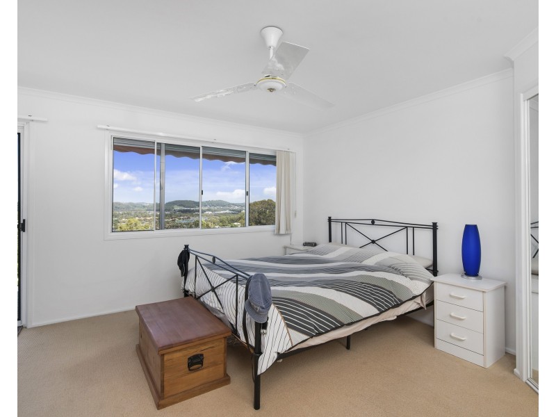 76 Doubleview Drive, Elanora QLD 4221