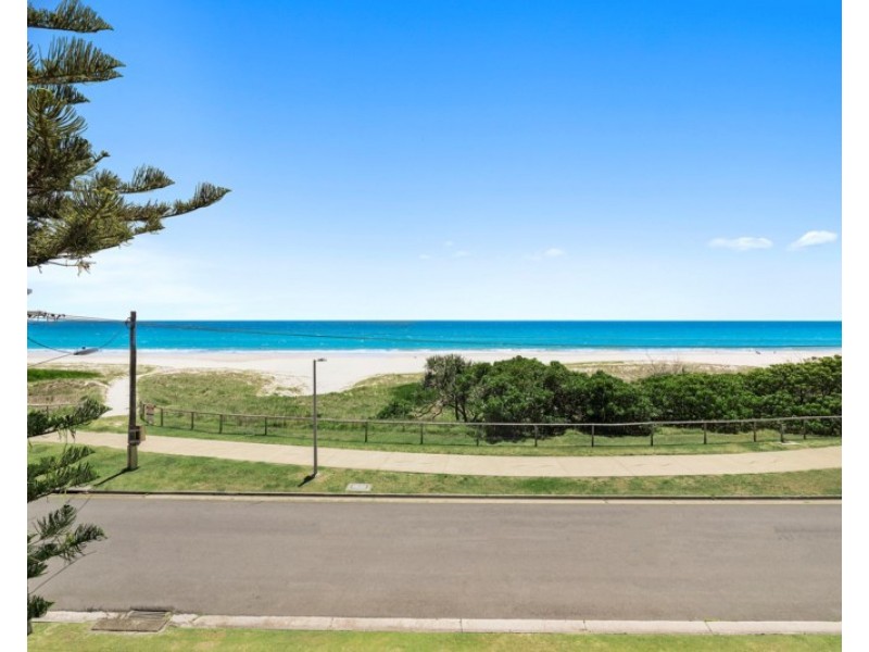 6/220 Pacific Parade, Bilinga QLD 4225
