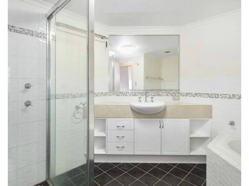 2/3 Johnston Street, Bilinga QLD 4225