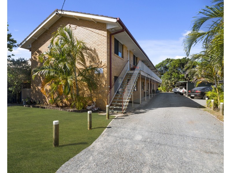 1/53 Golden Four Drive, Bilinga QLD 4225