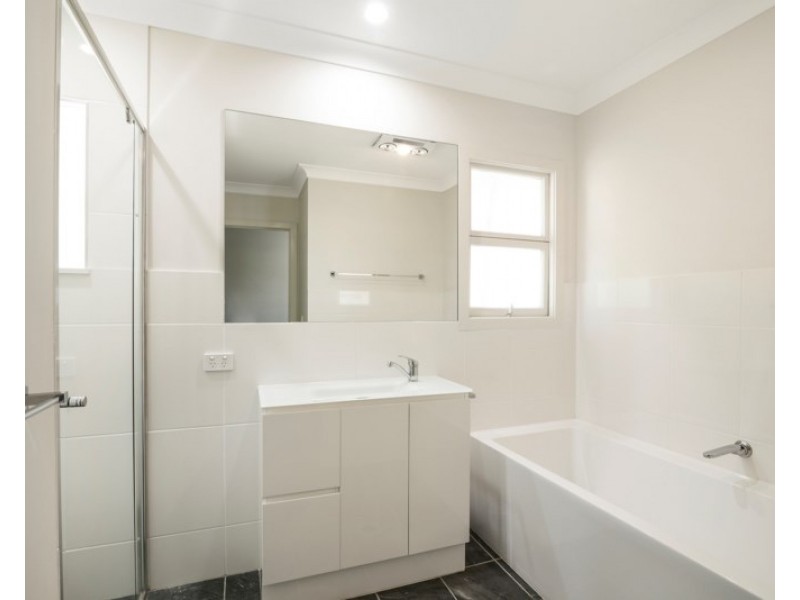 83 Central Street, Southport QLD 4215