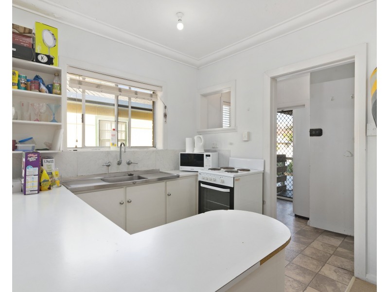 4/10 Lord Street, Coolangatta QLD 4225