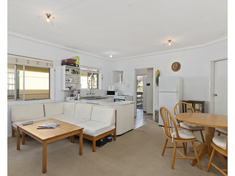 4/10 Lord Street, Coolangatta QLD 4225