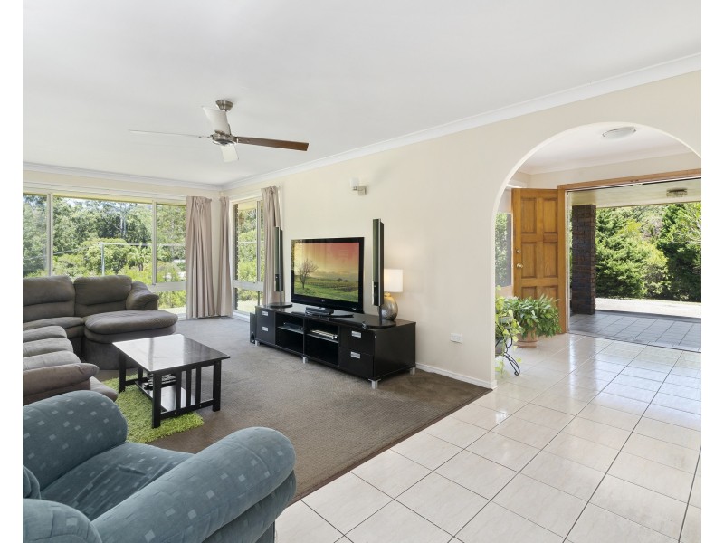 28 Tuesday Drive, Tallebudgera Valley QLD 4228