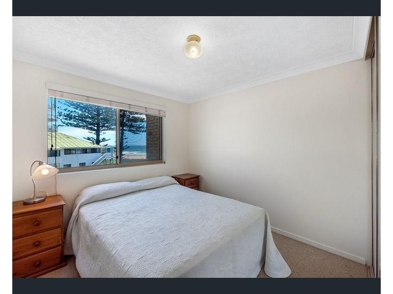4/2 Surf Street, Bilinga QLD 4225
