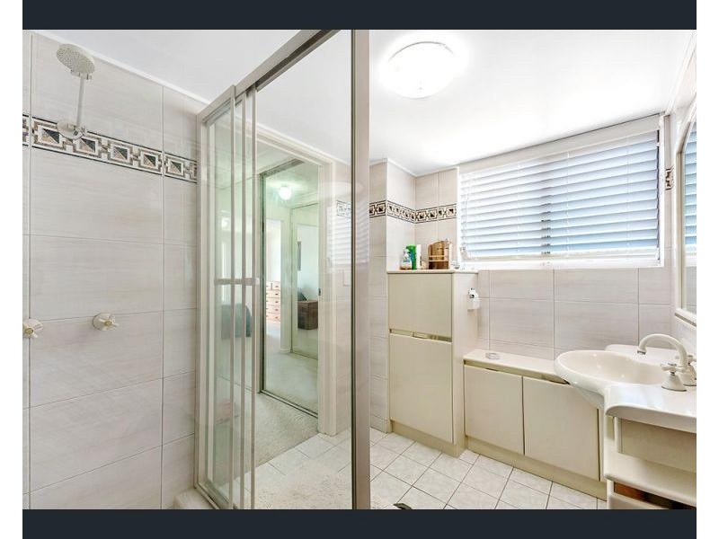 4/2 Surf Street, Bilinga QLD 4225