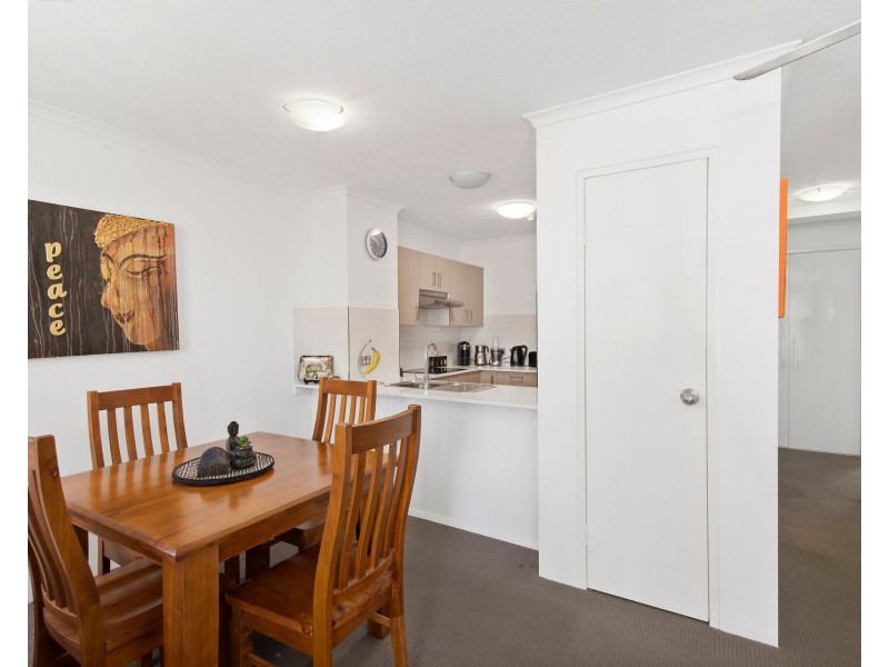 9/243 Boundary Street, Coolangatta QLD 4225