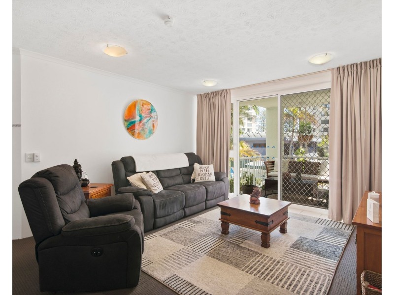 9/243 Boundary Street, Coolangatta QLD 4225