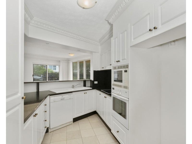 3/311 Golden Four Drive, Bilinga QLD 4225