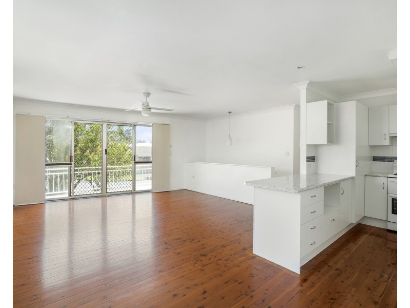 10 Kallara Street, Tugun QLD 4224