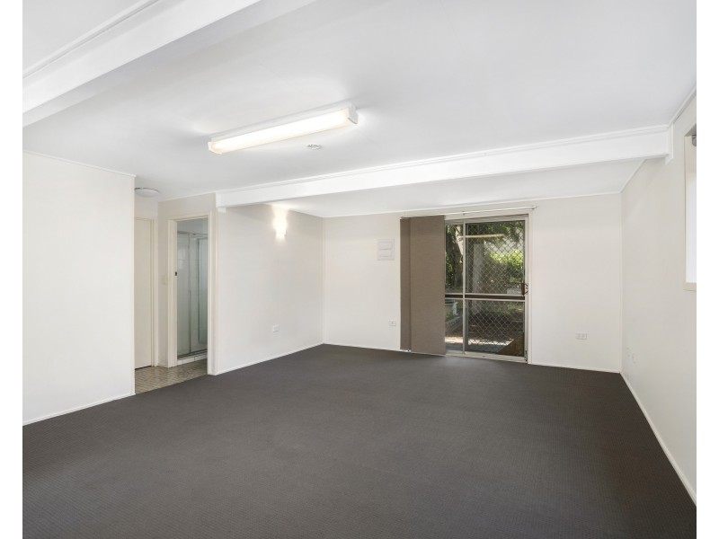 10 Kallara Street, Tugun QLD 4224