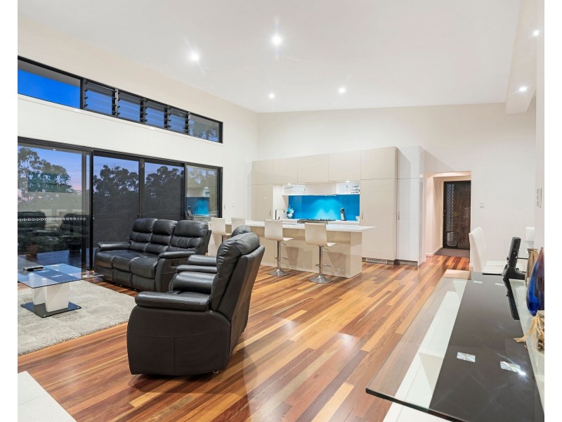 16 Clare Court, Tallebudgera Valley QLD 4228