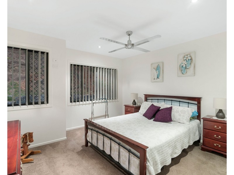 16 Clare Court, Tallebudgera Valley QLD 4228