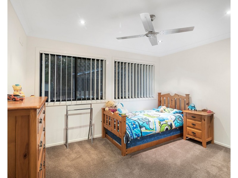 16 Clare Court, Tallebudgera Valley QLD 4228