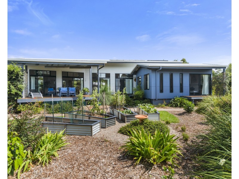 2 Kaira Lane, Currumbin Valley QLD 4223