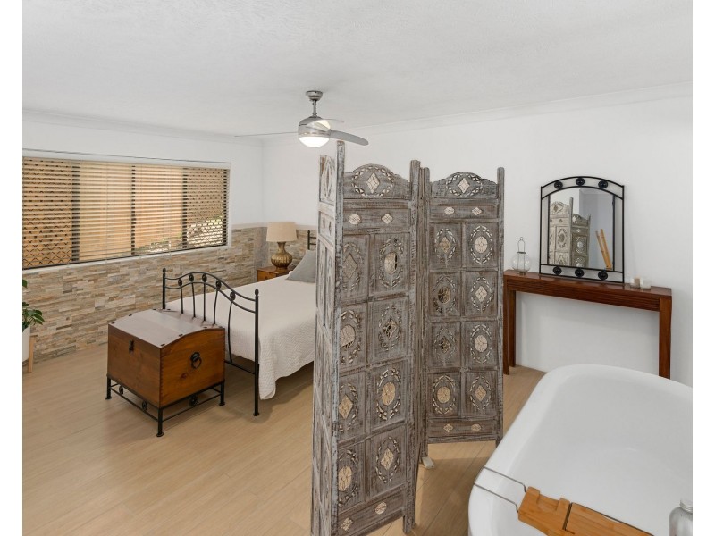 2/9 Biby Street, Tugun QLD 4224