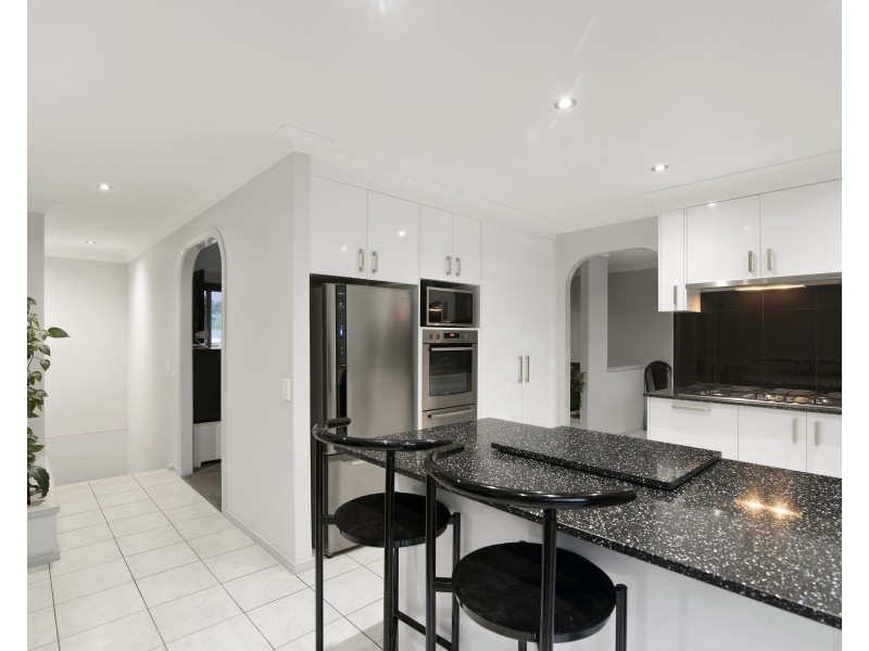 7 Capano Court, Elanora QLD 4221