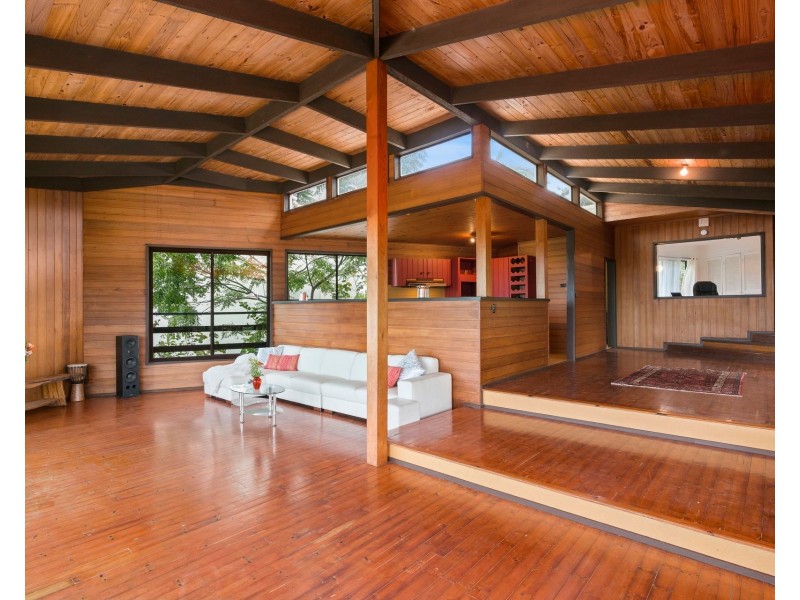 30 Alinjarra Drive, Tugun QLD 4224