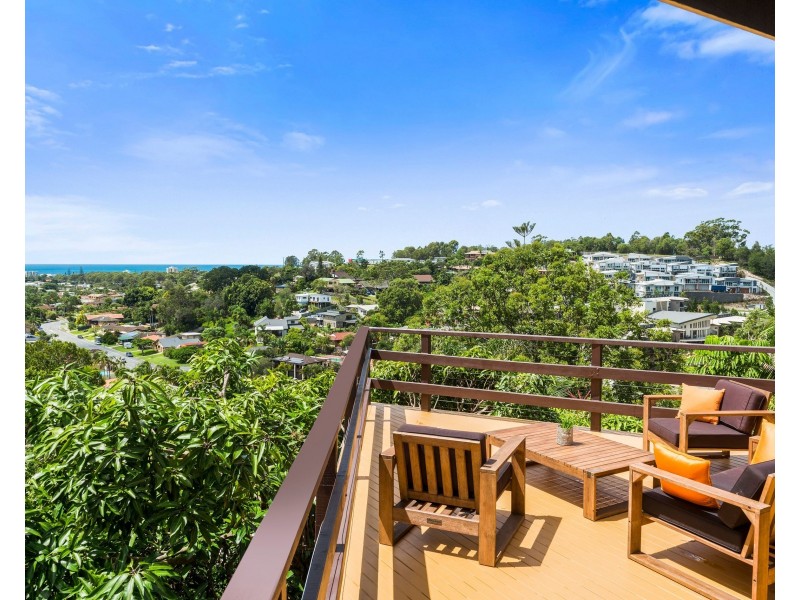 30 Alinjarra Drive, Tugun QLD 4224