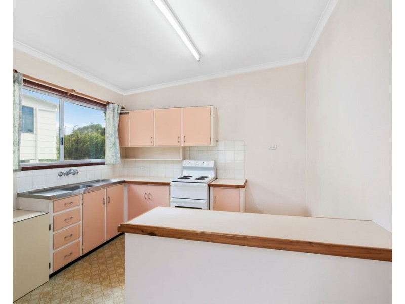 69 Kitchener Street, Tugun QLD 4224