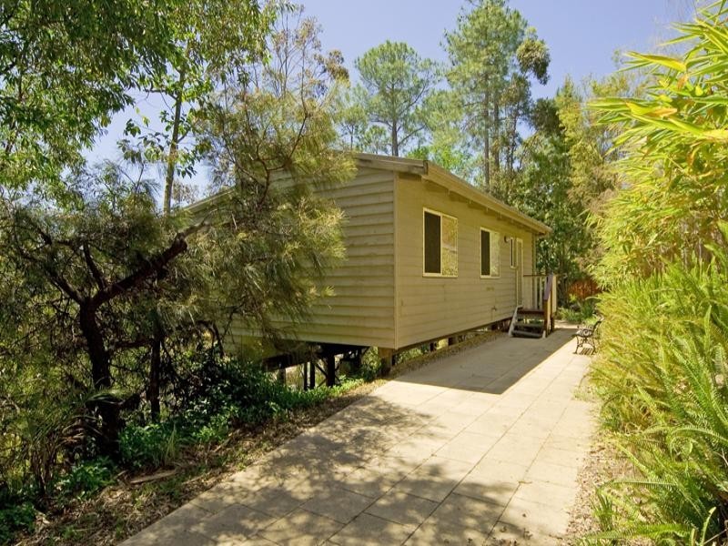 6 Wiluna Court, Elanora QLD 4221