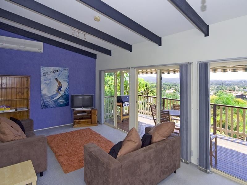 6 Wiluna Court, Elanora QLD 4221