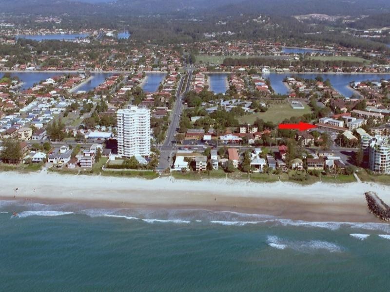 4/6 Mawarra Street, Palm Beach QLD 4221