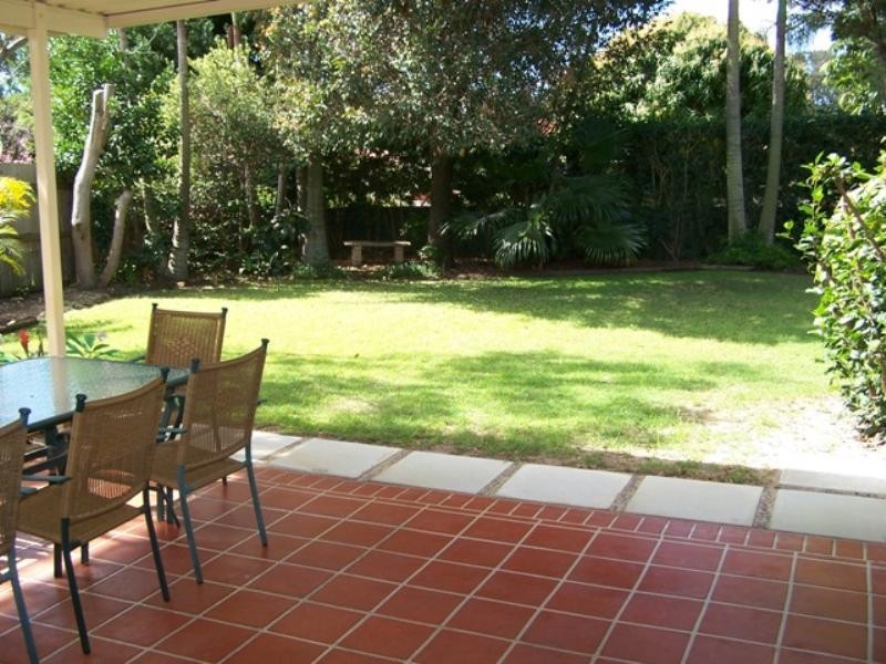 131 Tahiti Avenue, Palm Beach QLD 4221