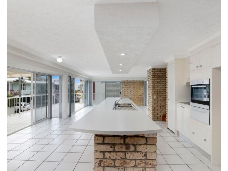 1/8 Fenton Place, Currumbin QLD 4223