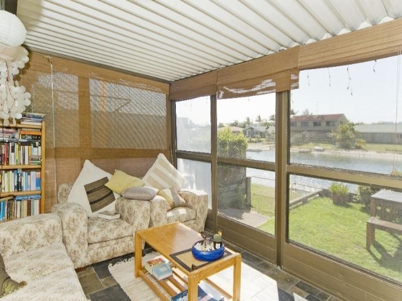 1/7 Barracuda Court, Palm Beach QLD 4221