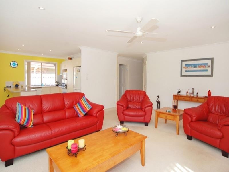15 Baumea Court, Elanora QLD 4221